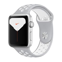 Apple Watch Series 5 (2019) GPS + mobilná sieť 44 mm - Hliníková Strieborná - Nike Sport band Biela