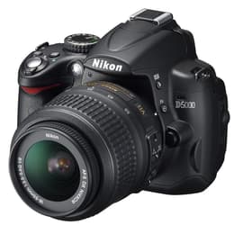 Zrkadlovka D5000 - Čierna + Nikon AF-S DX Nikkor 18-55mm f/3.5-5.6G VR II f/3.5-5.6G