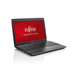 Fujitsu LifeBook A544 15" (2015) - Core i3-4000M - 8GB - SSD 256 GB AZERTY - Francúzska