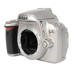 Nikon D40 Zrkadlovka 6 - Čierna/Sivá