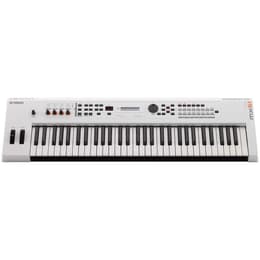 Hudobný nástroj Yamaha MX61