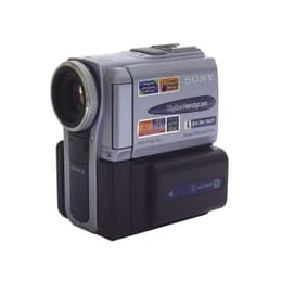 Videokamera Sony DCR-PC8E - Strieborná