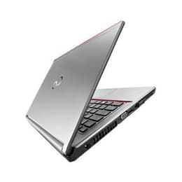 Fujitsu LifeBook E736 13" (2015) - Core i5-6300U - 8GB - SSD 256 GB QWERTY - Španielská