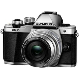 OM-D E-M10 Mark III - Sivá/Čierna + Olympus M.Zuiko Digital 14-42 mm f/3.5-5.6 EZ f/3.5-5.6