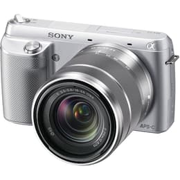 NEX-5R - Sivá + Sony Sony E 18-55mm f/3.5-5.6 f/3.5-5.6