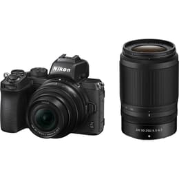 z 50 - Čierna + Nikkor Nikkor DX 16-50 mm f/3.5-6.3 VR + Nikkor Z DX 50-250 mm f/4.5-6.3 VR f/3.5-6.3 + f/4.5-6.3