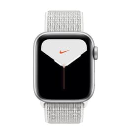 Apple Watch (Series 4) 2018 GPS 44mm - Hliníková Strieborná - Sport Loop Sivá
