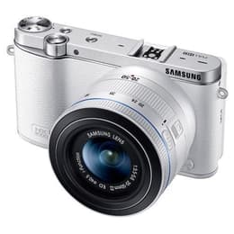 NX3000 - Biela + Samsung Samsung Lens 20-50mm f/3.5-5.6 ED OIS f/3.5-5.6